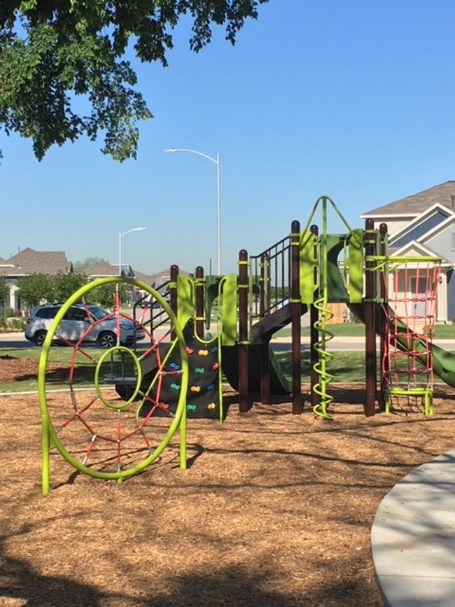 View of communal playground | Image 30