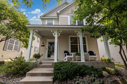 9767 Gable Dr, Eden Prairie, MN, 55347-4329 | Card Image