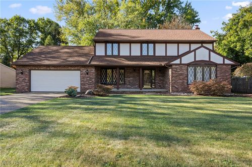 1711 Gulf Rd, Elyria, OH, 44035-1406 | Card Image