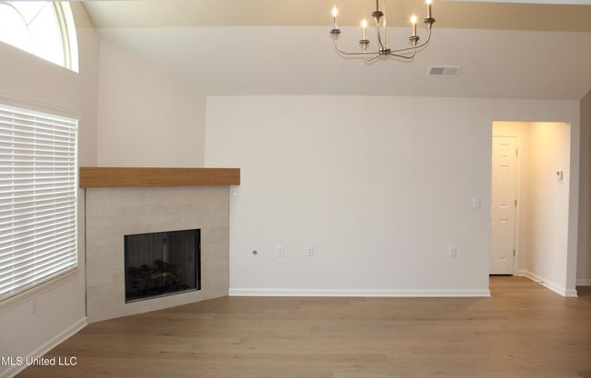 Great Room | Image 6