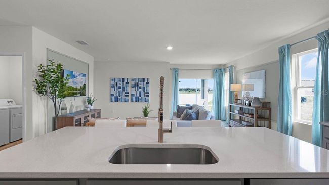 33620 Seattle Slew Dr, House other with 5 bedrooms, 3 bathrooms and null parking in SORRENTO FL | Image 11