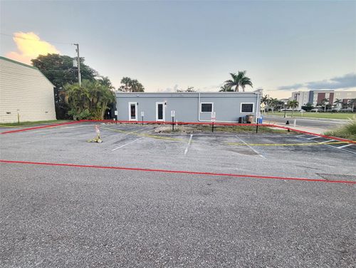 119 Taylor St, Punta Gorda, FL, 33950-3654 | Card Image
