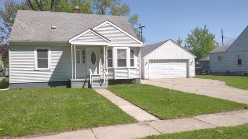 25906 Currier St, Dearborn Heights, MI, 48125-1412 | Card Image