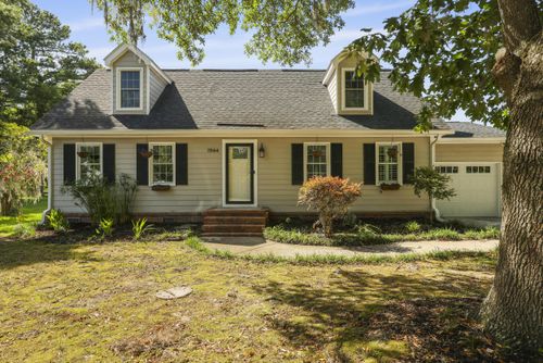 1944 Woodland Rd, Charleston, SC, 29414-6225 | Card Image