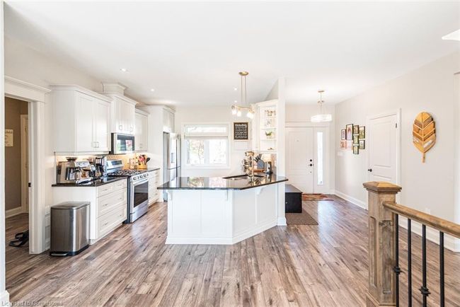 1908 Northshore Dr, House other with 4 bedrooms, 3 bathrooms and 10 parking in Haldimand ON | Image 14