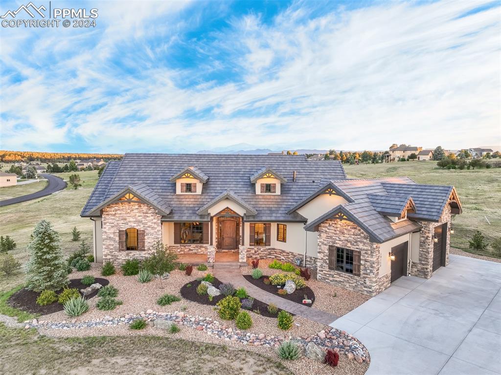 Sixpenny Ln, Monument, CO 80132