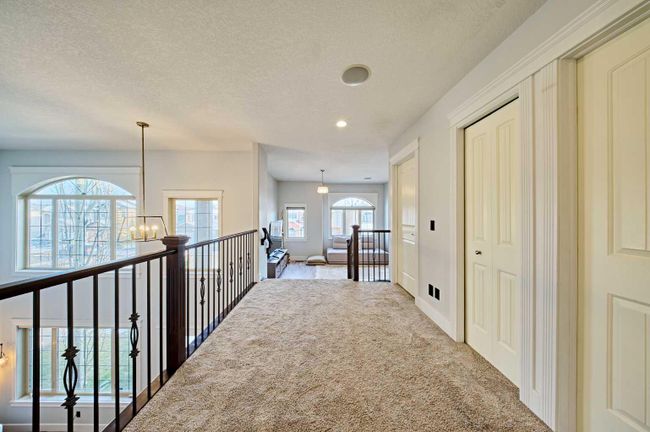 26 West Cedar Point Sw, Home with 5 bedrooms, 3 bathrooms and 4 parking in Calgary AB | Image 23