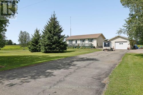 10607 Pleasant Valley Road, South Dundas, ON, K0E1W0 | Card Image