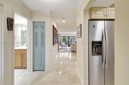 206-3605 S Ocean Blvd, Palm Beach, FL, 33480-5803 | Card Image