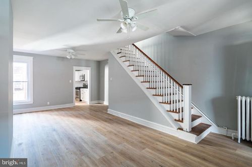 2271 E Cambria St, PHILADELPHIA, PA, 19134-3925 | Card Image