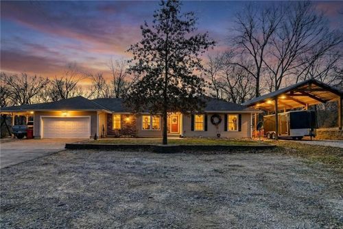 4522 N Koger Rd, Sibley, MO, 64088-9630 | Card Image