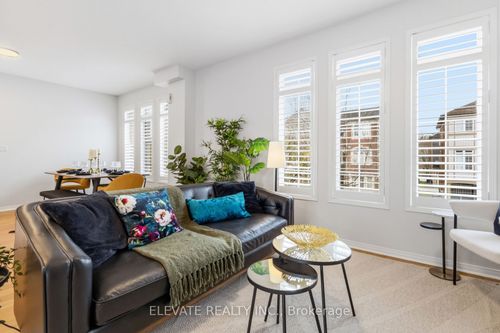 70 Stagecoach Circle, Scarborough, ON, M1C0A2 | Card Image