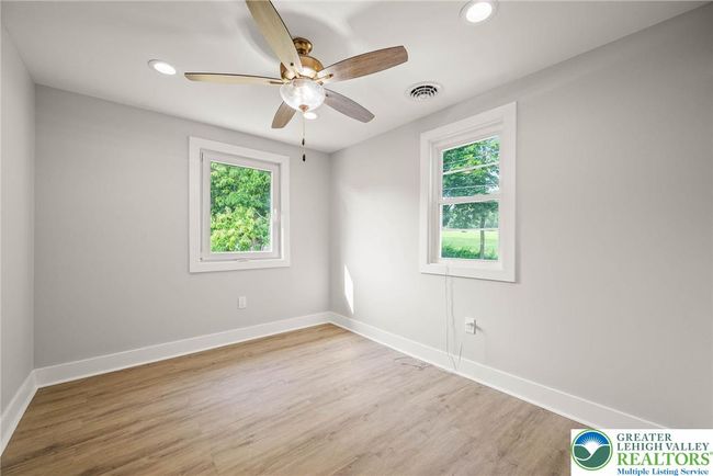 A - 8255 Mertztown Rd, Home with 6 bedrooms, 3 bathrooms and null parking in Alburtis PA | Image 15