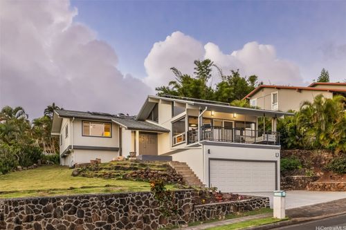 2544 Halekoa Dr, Honolulu, HI, 96821-1042 | Card Image