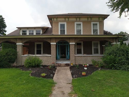 335 Galena St, Tiskilwa, IL, 61368-9519 | Card Image