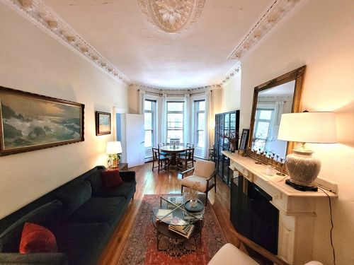 2-30 Holyoke St, Boston, MA, 02116-5854 | Card Image