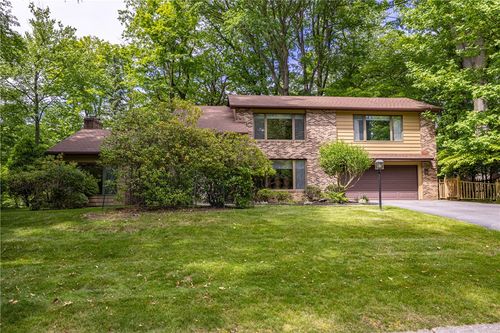 17 Tuliptree Ln, Irondequoit, NY, 14617-2004 | Card Image