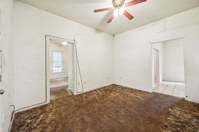 909 E High St, House other with 3 bedrooms, 1 bathrooms and null parking in Terrell TX | Image 6