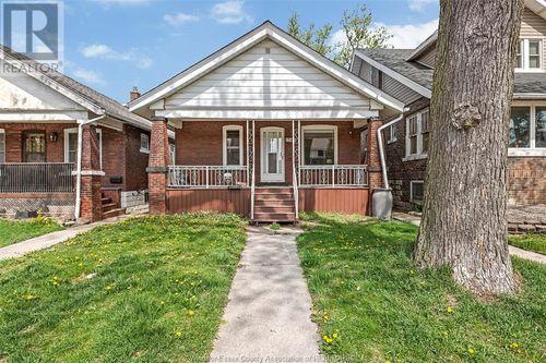 1548 Dougall Ave, Windsor, ON, N8X1S1 | Card Image