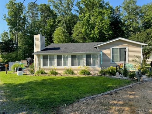 112 Spring Ln, Dunnsville, VA, 22454-2183 | Card Image