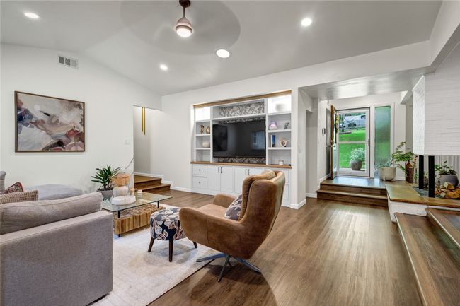 511 W Red Bird Ln, House other with 3 bedrooms, 2 bathrooms and null parking in Duncanville TX | Image 11
