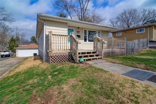 5 E Pepperidge Court, Decatur, IL, 62521 | Card Image