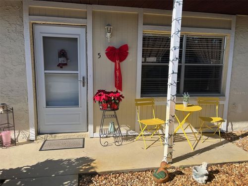 f5-670 Green Valley Rd, PALM HARBOR, FL, 34683-5117 | Card Image