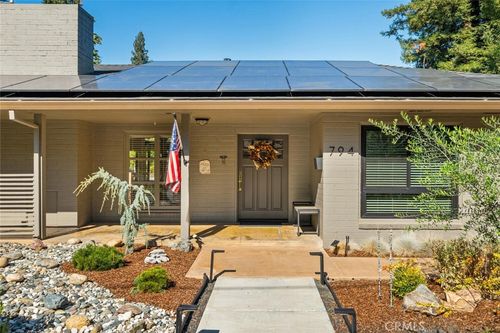 794 Filbert Ave, Chico, CA, 95926-4014 | Card Image