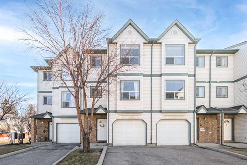 106 Anderson Grove Sw, Calgary, AB, T2W6H7 | Card Image