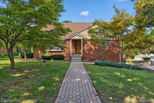 38360 Ann Arbor Trail, Livonia, MI, 48150 | Card Image