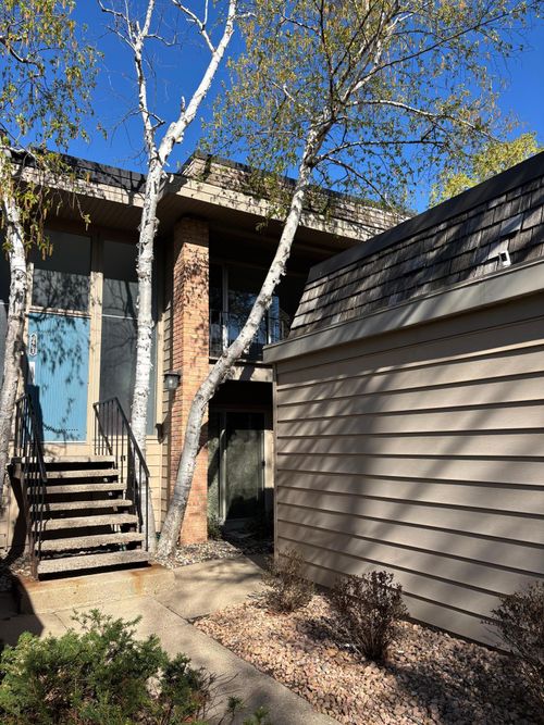 2b-6421 Colony Way, Edina, MN, 55435-2230 | Card Image