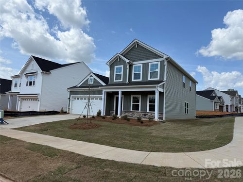 954 Leyna Court, Newton, NC, 28658 | Card Image