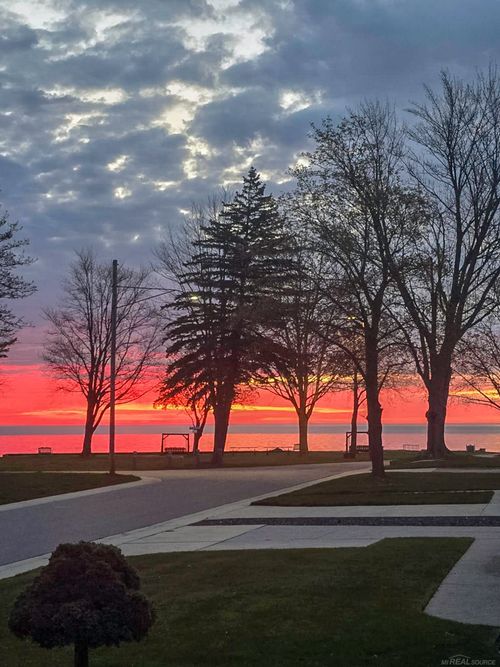 3055 Maplewood Drive, Fort Gratiot Charter Township, MI, 48059 | Card Image