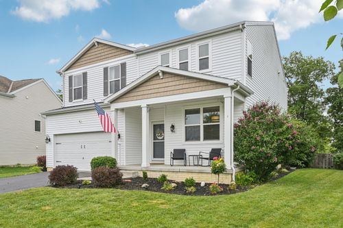300 Glen Crossing Dr, Etna, OH, 43062-7143 | Card Image