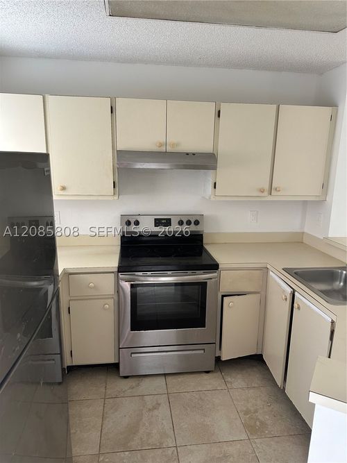 308-8730 N Sherman Cir, Miramar, FL, 33025-2047 | Card Image