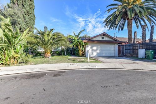 18915 Cantara St, Reseda, CA, 91335 | Card Image