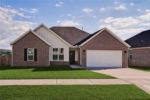 951 Sugar Loaf St, Prairie Grove, AR, 72753-5018 | Card Image