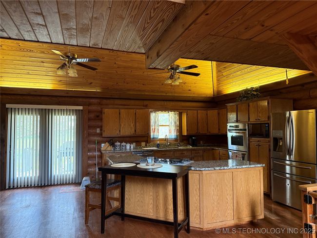 Kitchen | Image 7