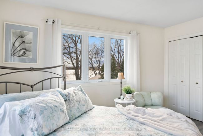 105 N Channel Rd, House other with 3 bedrooms, 2 bathrooms and 3 parking in Johnstown ON | Image 16
