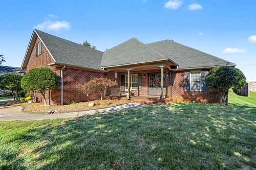 122 Cross Hall Loop, Bowling Green, KY, 42104-7222 | Card Image
