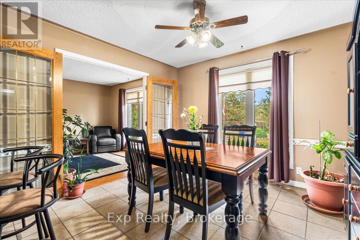 Residential in Tyendinaga (Tyendinaga Township) 4
