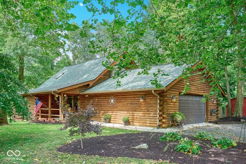 7418 Deerfield Dr, Greenfield, IN, 46140-9506 | Card Image