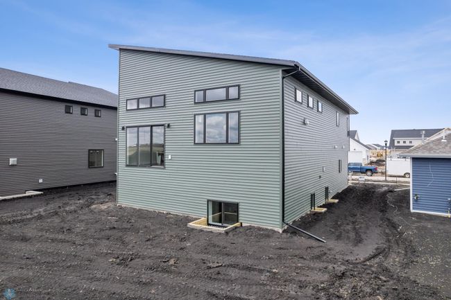 Oversized Creek Lot | Image 30