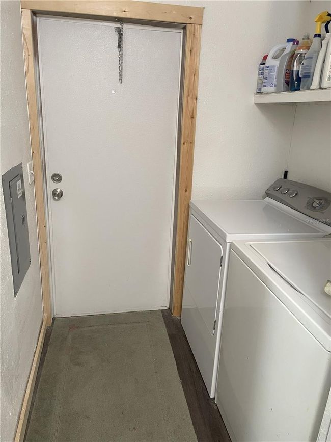 17172 Ne 37 Th Ave, House other with 3 bedrooms, 2 bathrooms and null parking in CITRA FL | Image 65