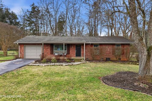 5127 Rebecca Ln, Knoxville, TN, 37920-5125 | Card Image