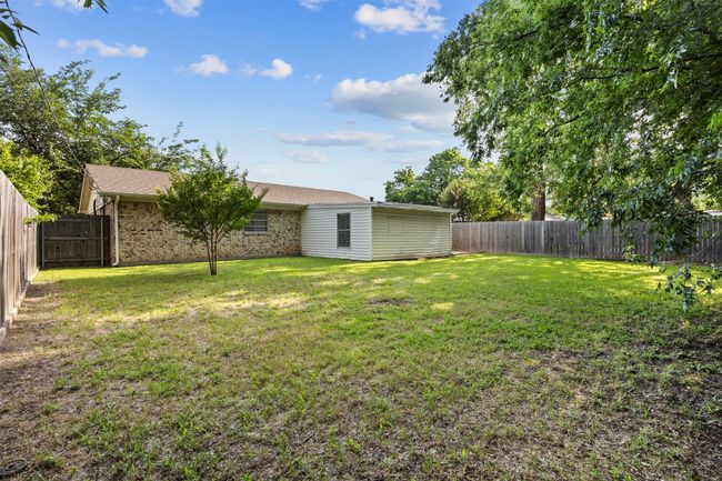 512 Judith St, House other with 3 bedrooms, 2 bathrooms and null parking in Burleson TX | Image 25