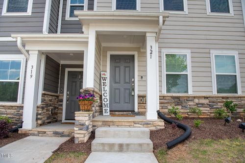 321 Devon Cliffs Dr, Wake Forest, NC, 27587-3388 | Card Image