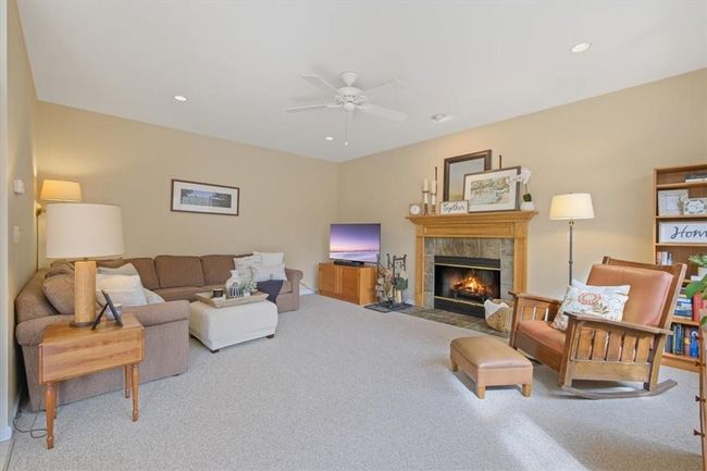74 Travis Rd, House other with 4 bedrooms, 3 bathrooms and 2 parking in Baldwin Place NY | Image 9