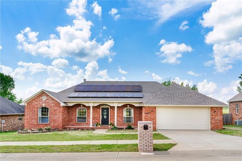 11271 Club House Pkwy, Farmington, AR, 72730-8796 | Card Image