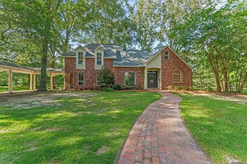 447 Sandy Springs Ln, Jackson, LA, 70748-4346 | Card Image